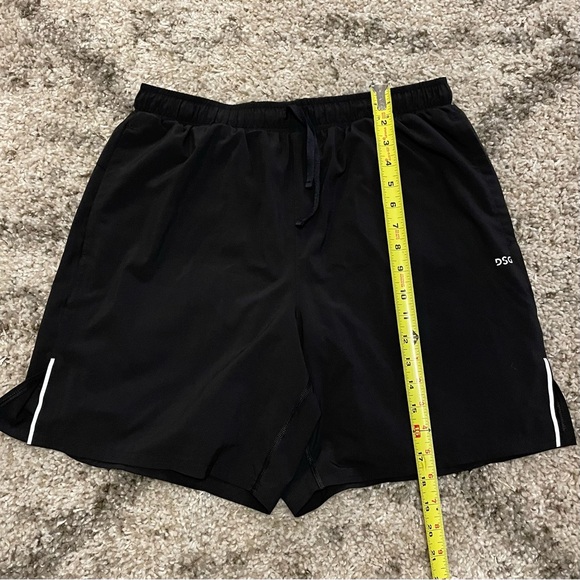 DSG Men's Athletic 2 in 1 Shorts with Liner Black - Medium - Picture 3 of 7